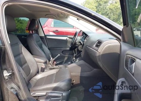 2017 Volkswagen Jetta 1.4T Se z USA, uszkodzony, nr VIN 3VWB67AJ9HM262189